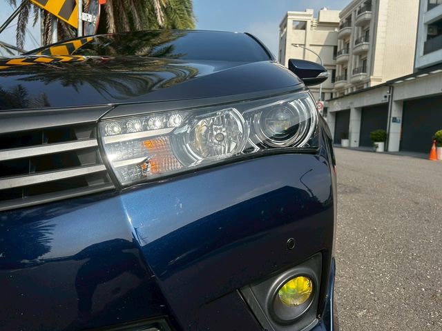 TOYOTA豐田 ALTIS  第7張相片