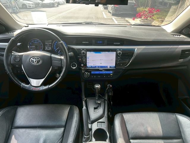 TOYOTA豐田 ALTIS  第9張相片