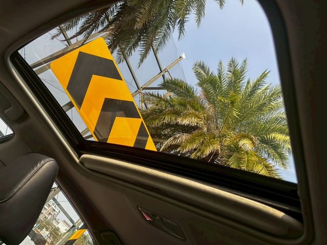 TOYOTA豐田 ALTIS  第18張相片