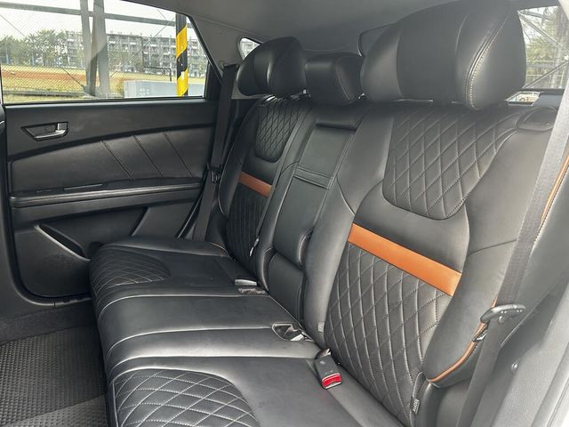 LUXGEN納智捷 U6 TURBO  第18張相片