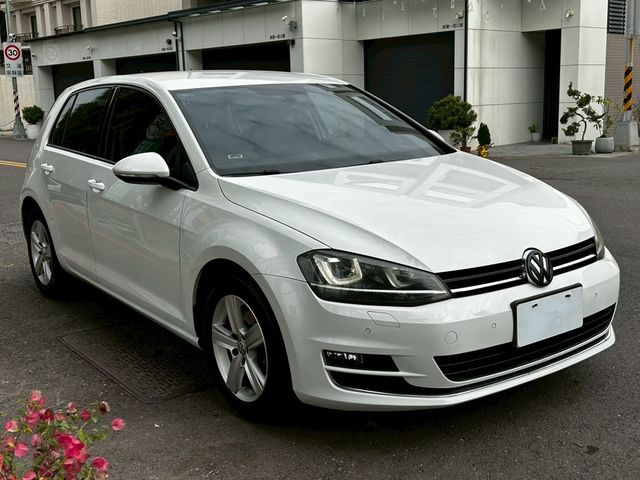 VOLKSWAGEN福斯 GOLF  第3張相片