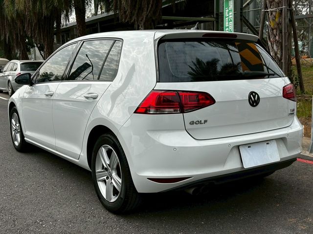 VOLKSWAGEN福斯 GOLF  第4張相片