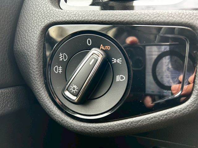 VOLKSWAGEN福斯 GOLF  第11張相片