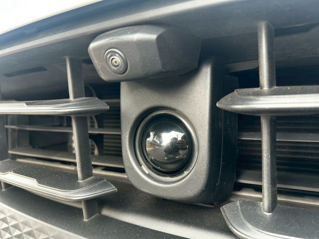 PORSCHE保時捷 MACAN  第6張相片