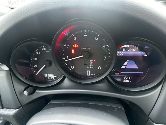 PORSCHE保時捷 MACAN  第8張相片