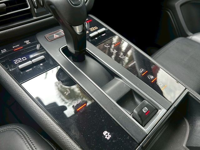 PORSCHE保時捷 MACAN  第14張相片