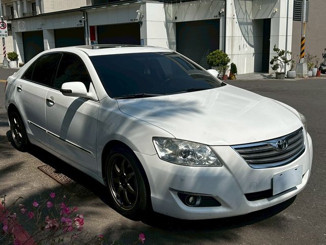 TOYOTA豐田 CAMRY  第3張相片