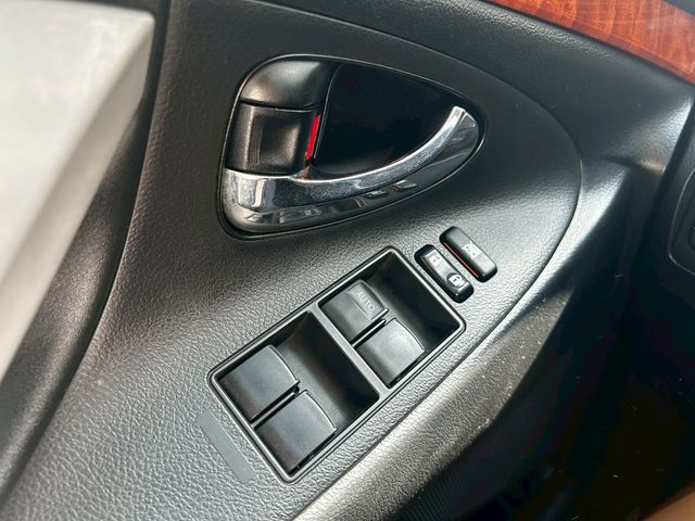 TOYOTA豐田 CAMRY  第15張相片