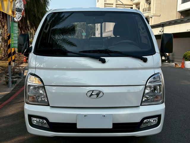 HYUNDAI現代 PORTER  第2張相片