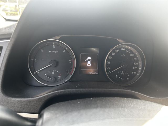 HYUNDAI現代 ELANTRA  第5張相片