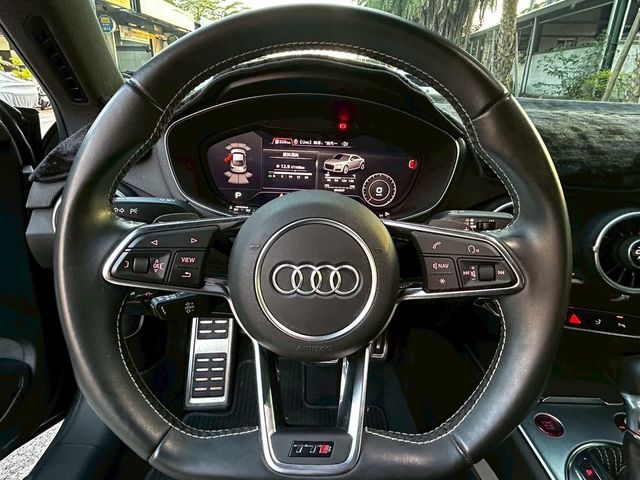 AUDI奧迪 TTS  第9張相片