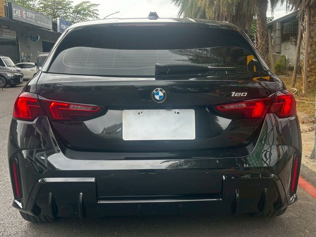 BMW寶馬 120I  第4張相片