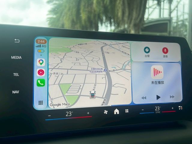 BMW寶馬 120I  第13張相片