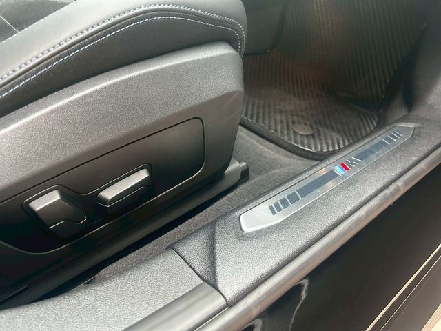 BMW寶馬 120I  第18張相片