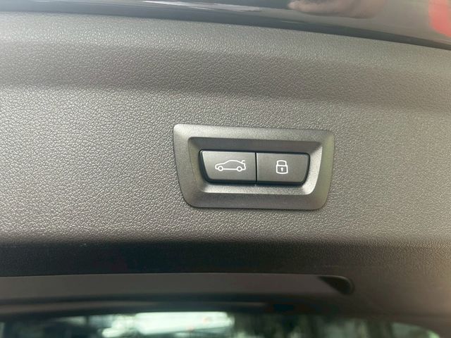 BMW寶馬 120I  第20張相片