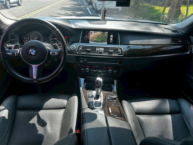 BMW寶馬 520I  第8張相片