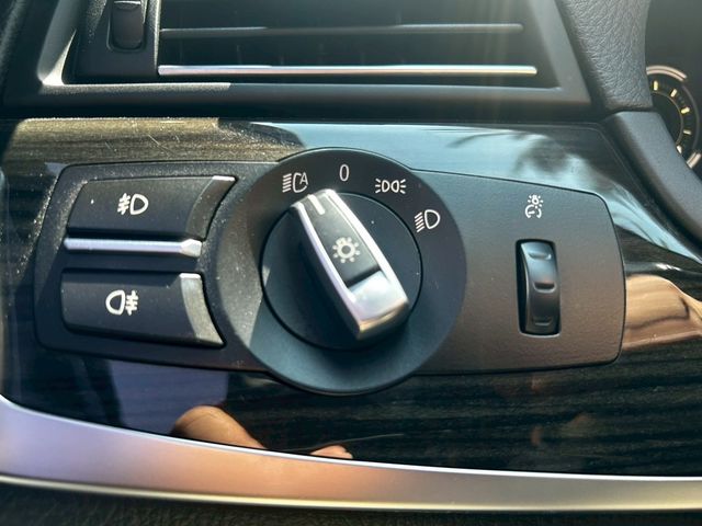 BMW寶馬 520I  第12張相片