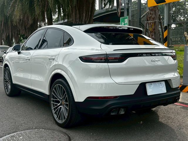PORSCHE保時捷 CAYENNE  第3張相片