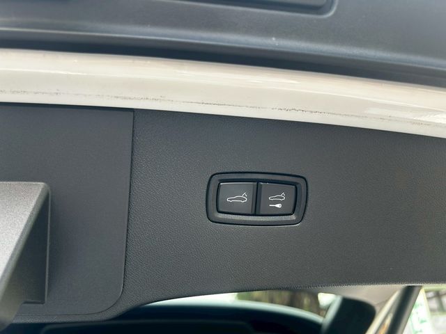 PORSCHE保時捷 CAYENNE  第20張相片