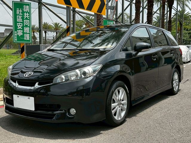 TOYOTA豐田 WISH  第1張相片