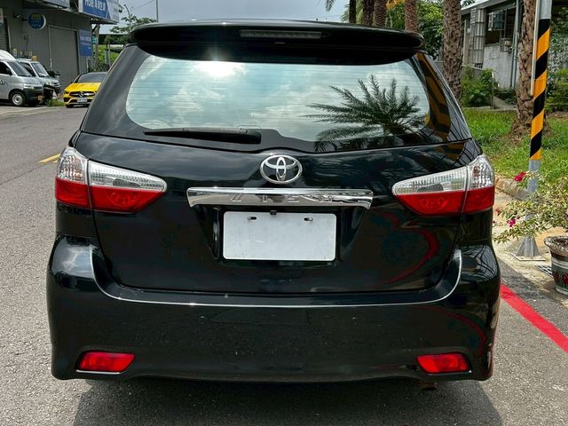TOYOTA豐田 WISH  第5張相片