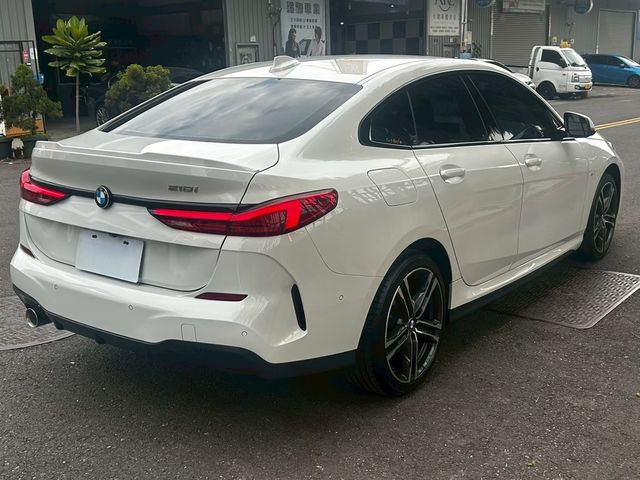 BMW寶馬 218I M SPORT  第6張相片