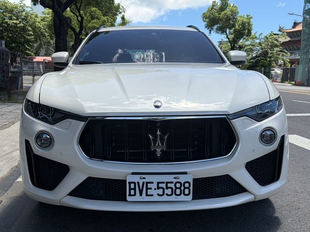 MASERATI瑪莎拉蒂 LEVANTE  第2張相片