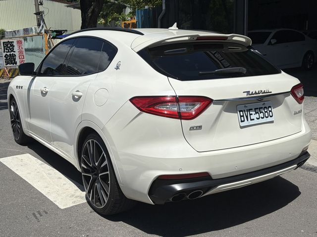 MASERATI瑪莎拉蒂 LEVANTE  第6張相片