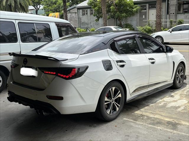 NISSAN日產 SENTRA  第4張相片