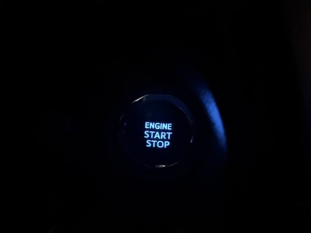 TOYOTA豐田 YARIS CROSSOVER  第5張相片