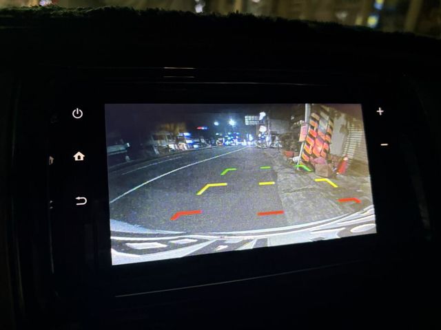 TOYOTA豐田 YARIS CROSSOVER  第6張相片