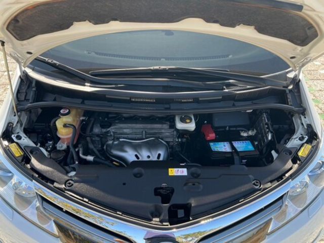 TOYOTA豐田 PREVIA  第6張相片