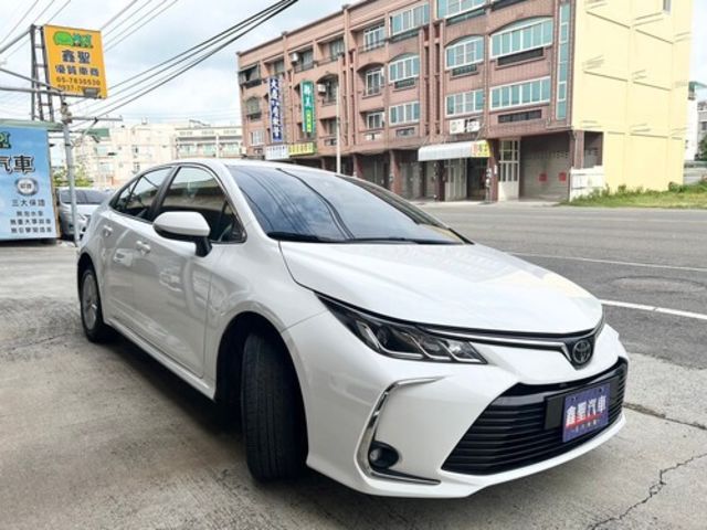 TOYOTA豐田 ALTIS  第2張相片