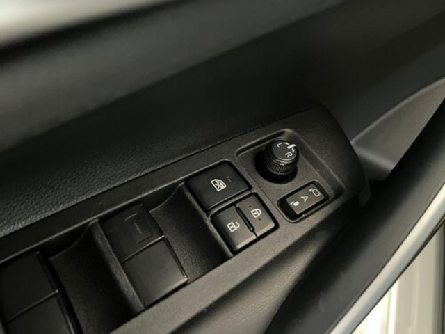 TOYOTA豐田 ALTIS  第11張相片