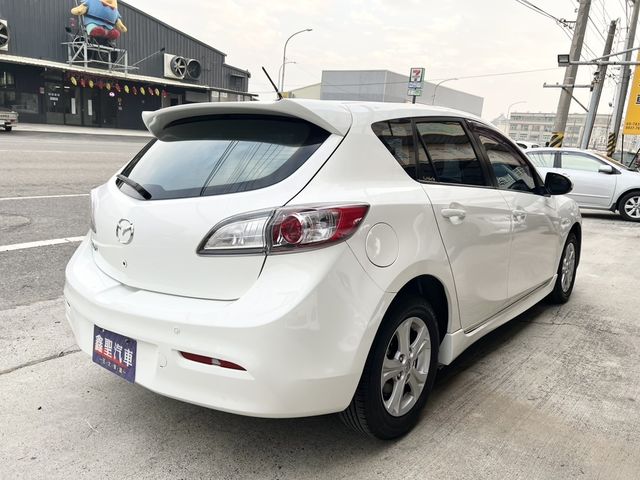 MAZDA馬自達 MAZDA 3  第2張相片