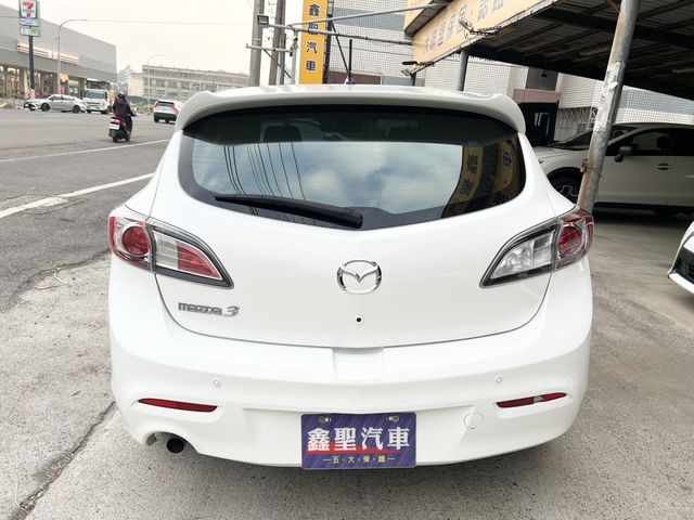 MAZDA馬自達 MAZDA 3  第4張相片