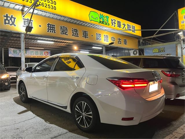 TOYOTA豐田 ALTIS  第2張相片