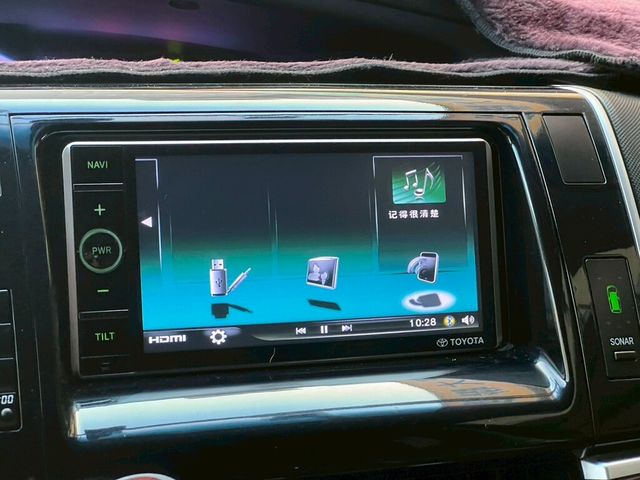 TOYOTA豐田 PREVIA  第10張相片