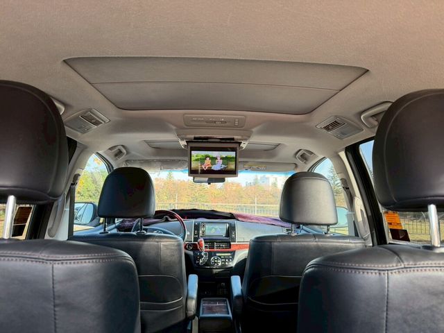 TOYOTA豐田 PREVIA  第18張相片