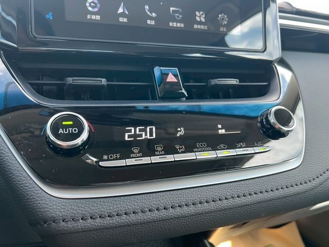 TOYOTA豐田 ALTIS  第11張相片