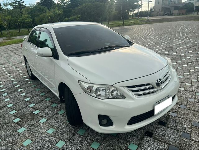 TOYOTA豐田 ALTIS  第3張相片