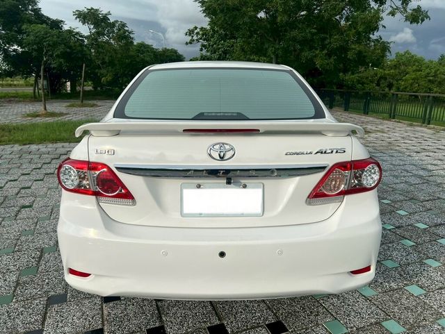 TOYOTA豐田 ALTIS  第6張相片