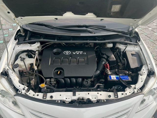 TOYOTA豐田 ALTIS  第7張相片