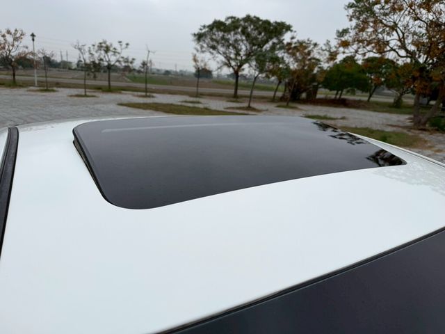 HYUNDAI現代 ELANTRA  第20張相片