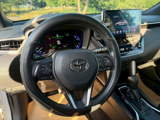 TOYOTA豐田 COROLLA CROSS HYBRID  第9張相片