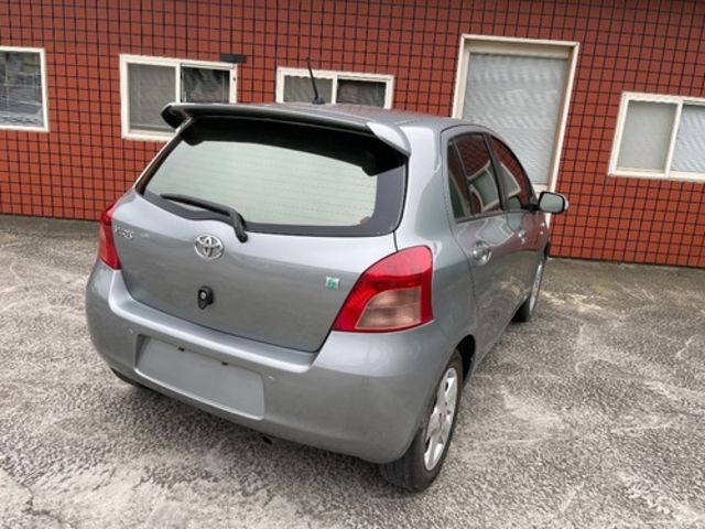 TOYOTA豐田 YARIS  第2張相片