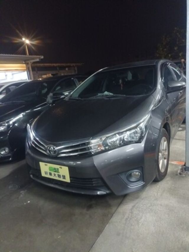 TOYOTA豐田 ALTIS  第1張相片