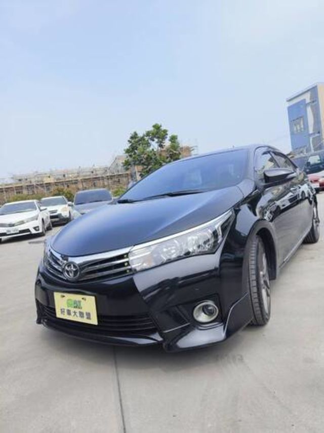 TOYOTA豐田 ALTIS  第2張相片