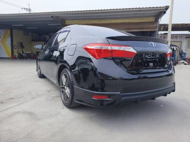 TOYOTA豐田 ALTIS  第4張相片