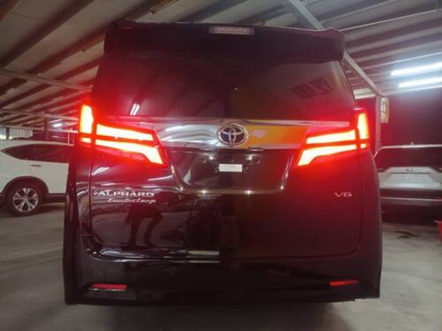 TOYOTA豐田 ALPHARD  第7張相片